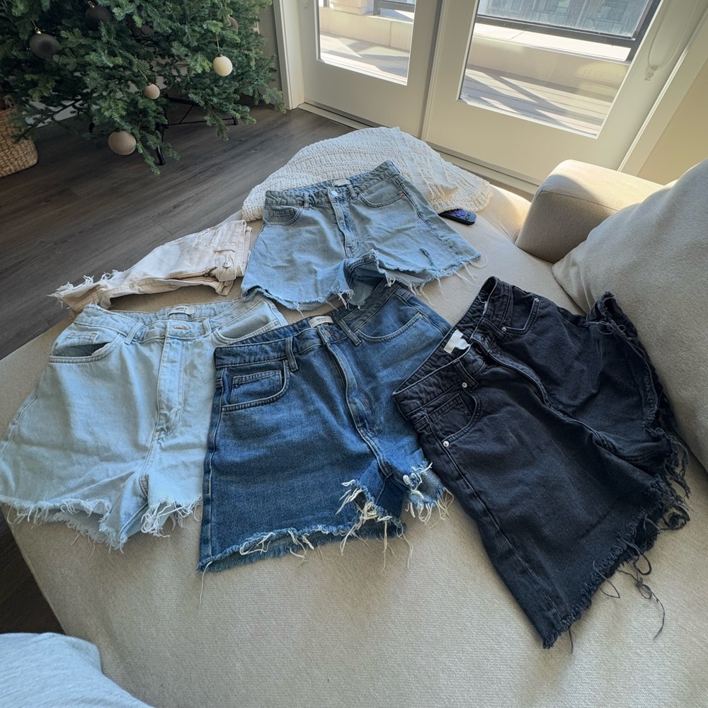 5 shorts included **